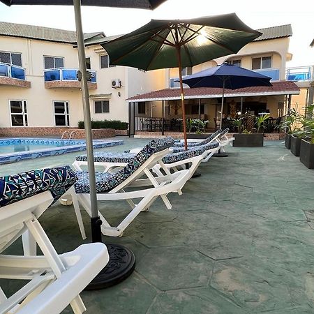 Tranquil Resort Hotel Brusubi Luaran gambar