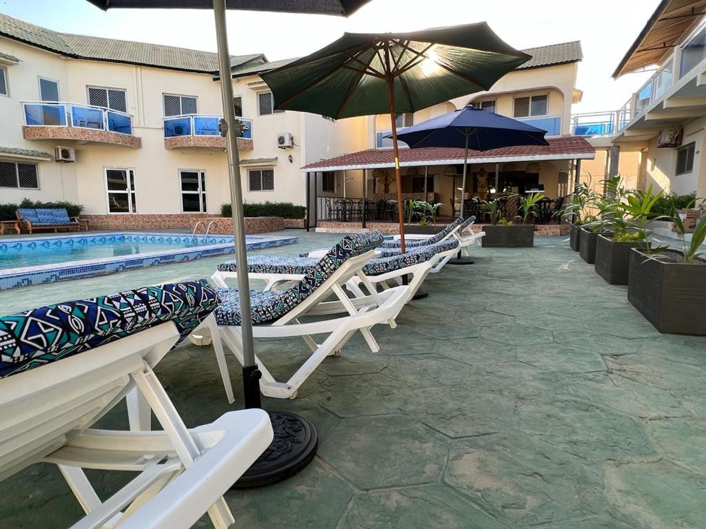 Tranquil Resort Hotel Brusubi Luaran gambar