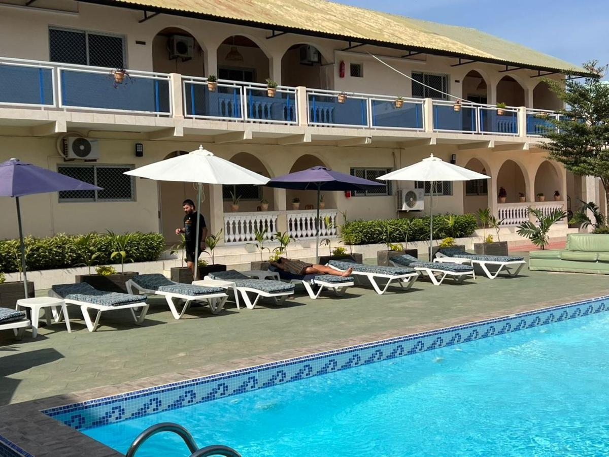 Tranquil Resort Hotel Brusubi Luaran gambar